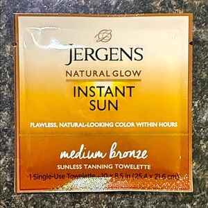 Jergens Natural Glow Instant Sun Tanning Towelette